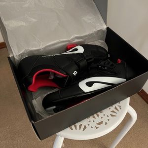Peloton bike shoes with clips (size 40 women’s)